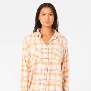 ✨RIPCURL cropped womens flannel✨
